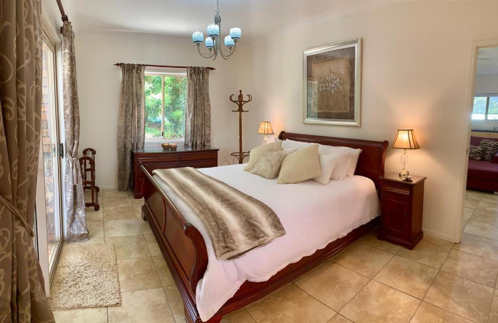 River Gum Luxury Bed And Breakfast Diddillibah Kültér fotó